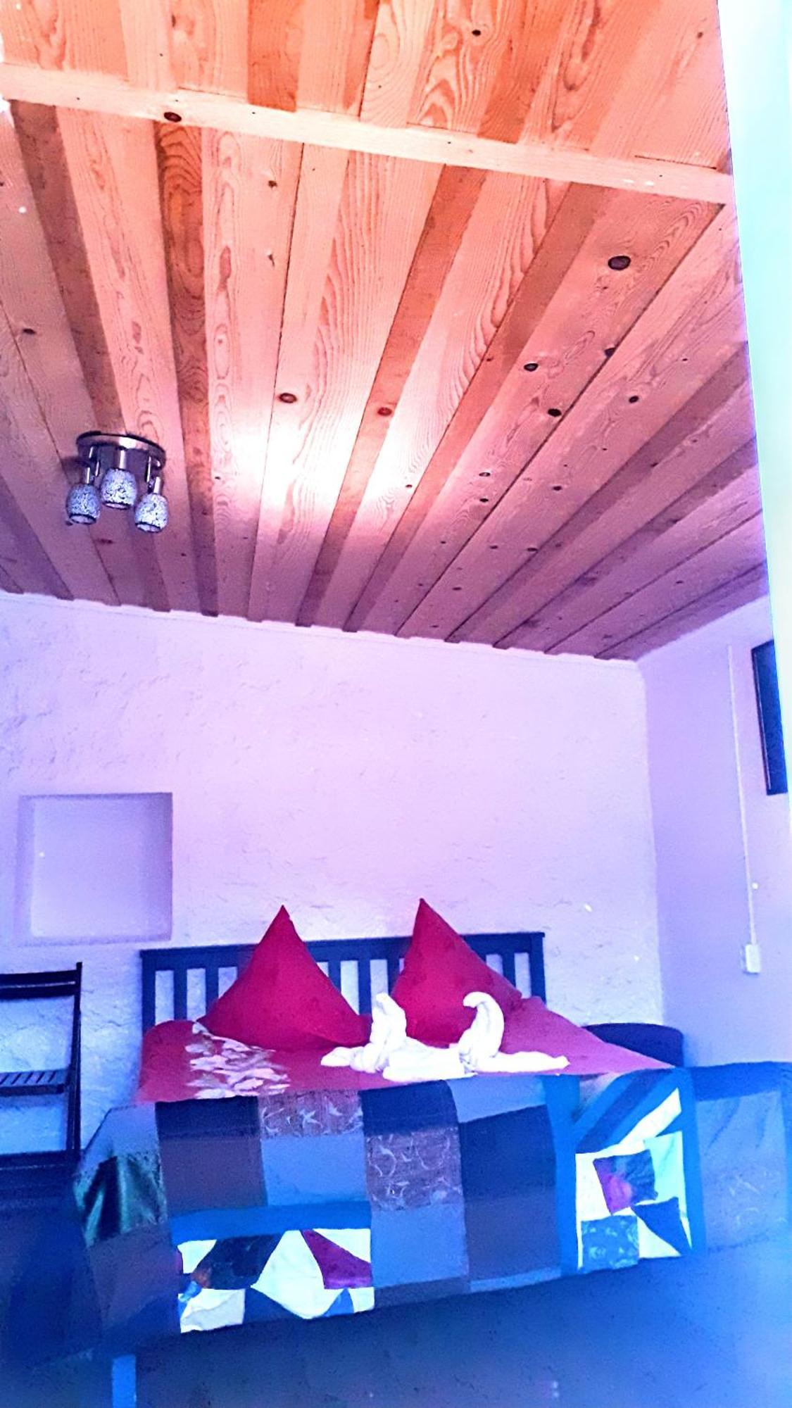 Laila Guest House Μέστια Δωμάτιο φωτογραφία