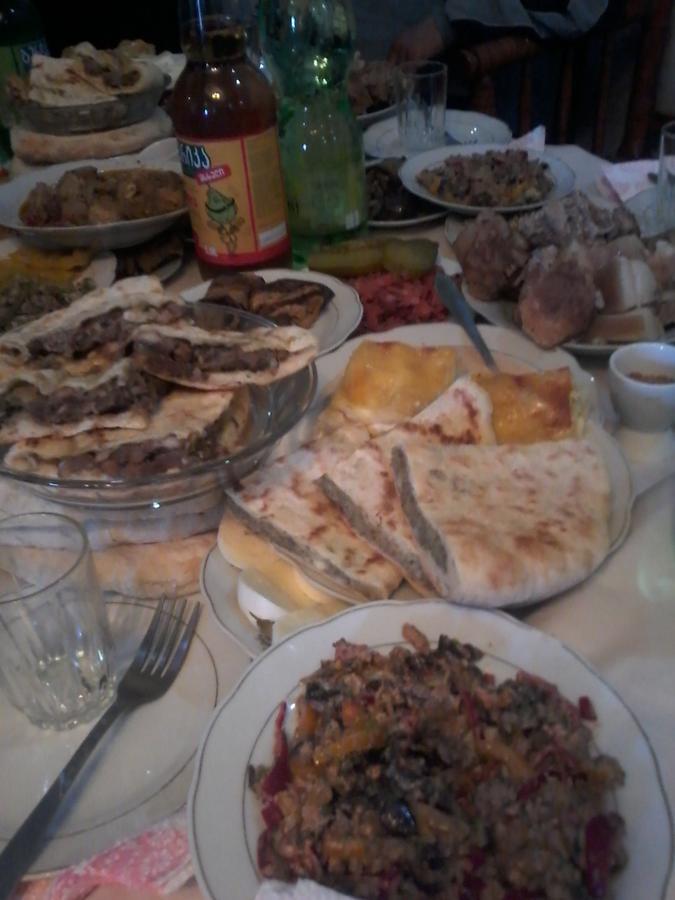 Laila Guest House Μέστια Εξωτερικό φωτογραφία