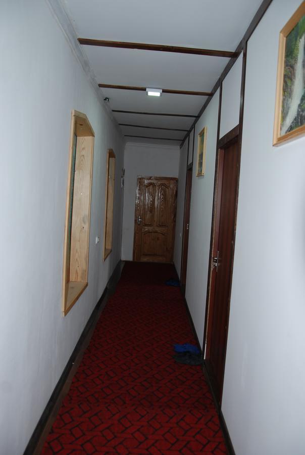 Laila Guest House Μέστια Εξωτερικό φωτογραφία