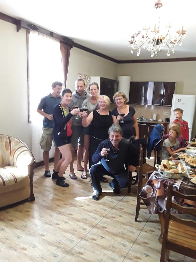 Laila Guest House Μέστια Εξωτερικό φωτογραφία