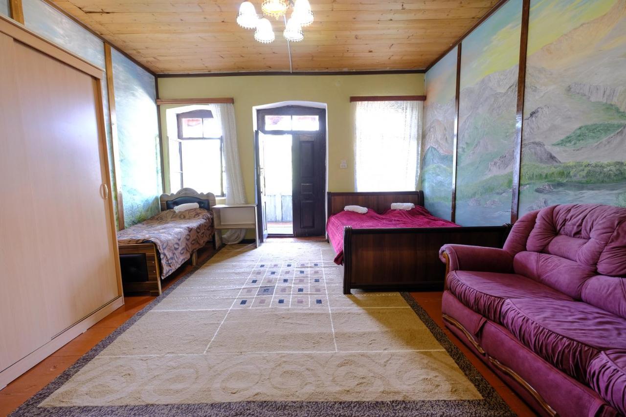 Laila Guest House Μέστια Εξωτερικό φωτογραφία