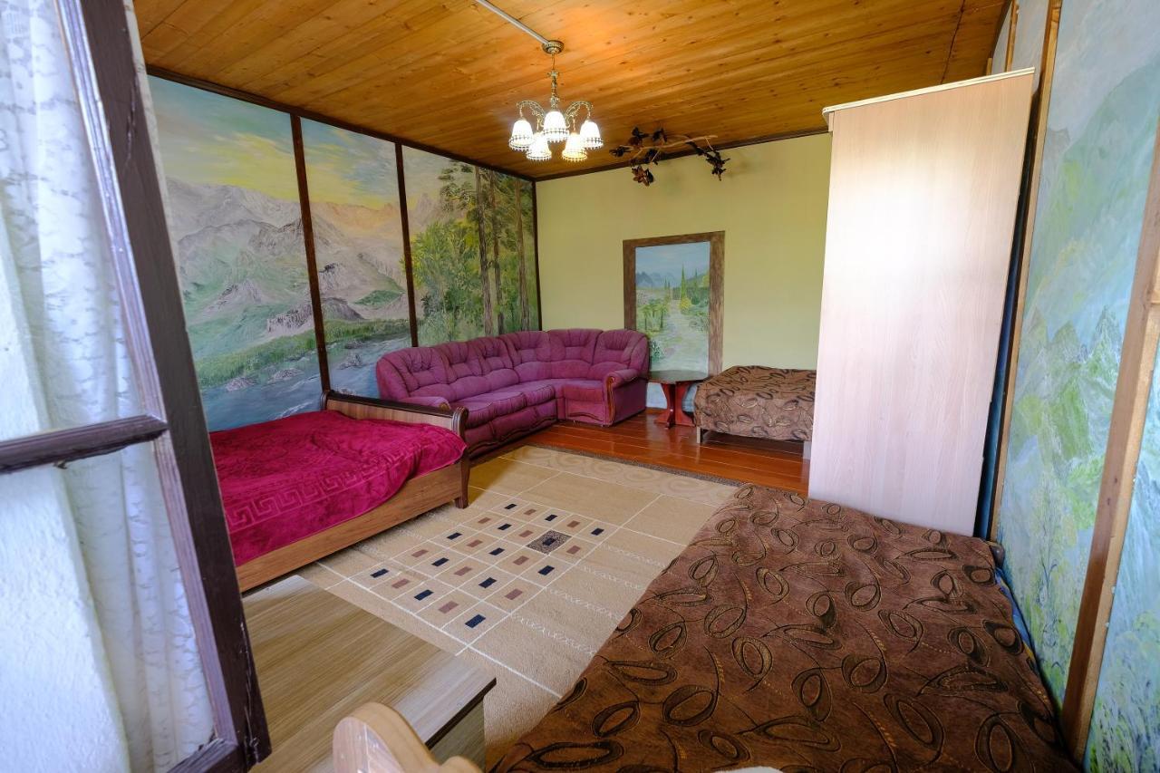 Laila Guest House Μέστια Εξωτερικό φωτογραφία